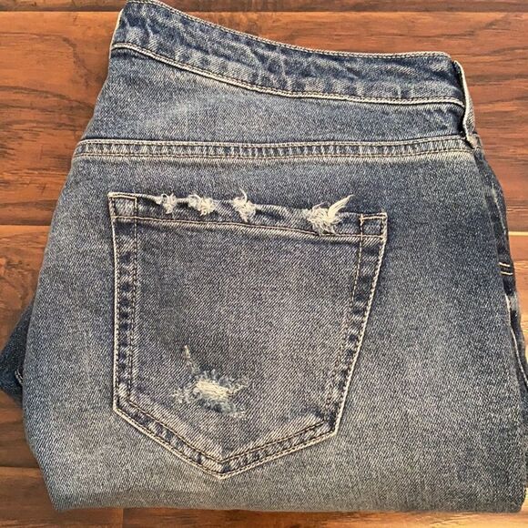 Torrid High-Rise Straight Distressed Ripped Denim Raw Hem Jeans Contemporary - Picture 2 of 14